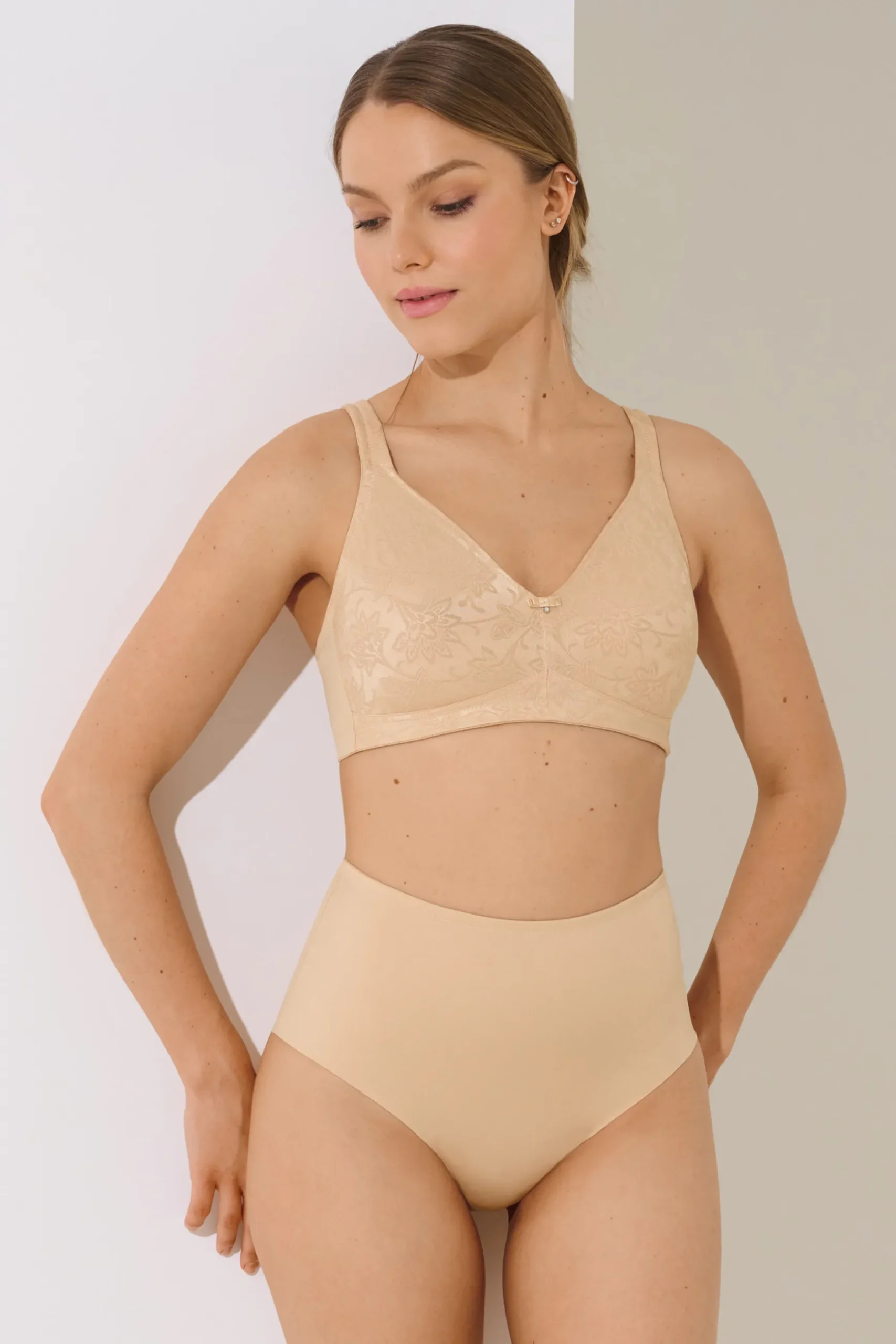 taillenslip_jane_2-1.webp Taillenslip »Jane«