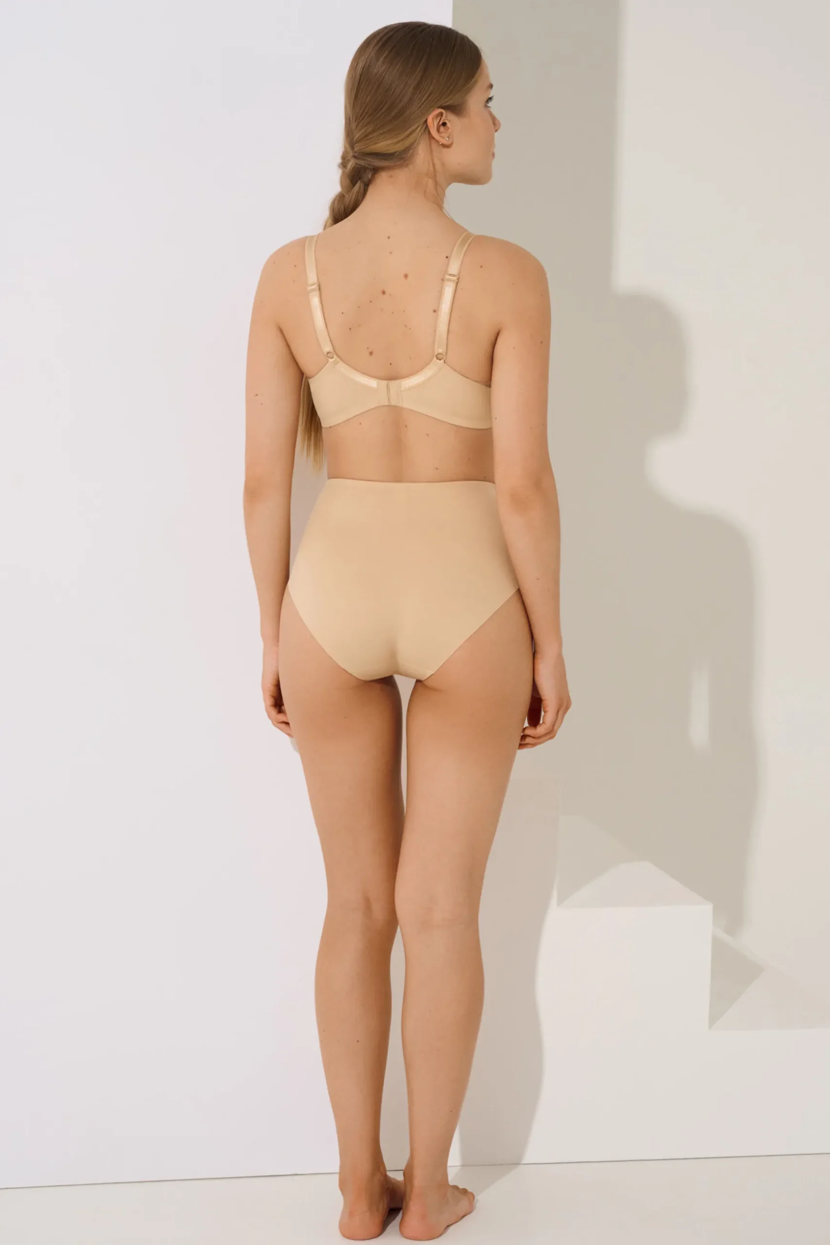 taillenslip_jane_9-1.webp Taillenslip »Jane«