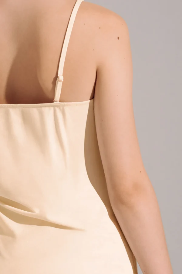 Top »Nina«